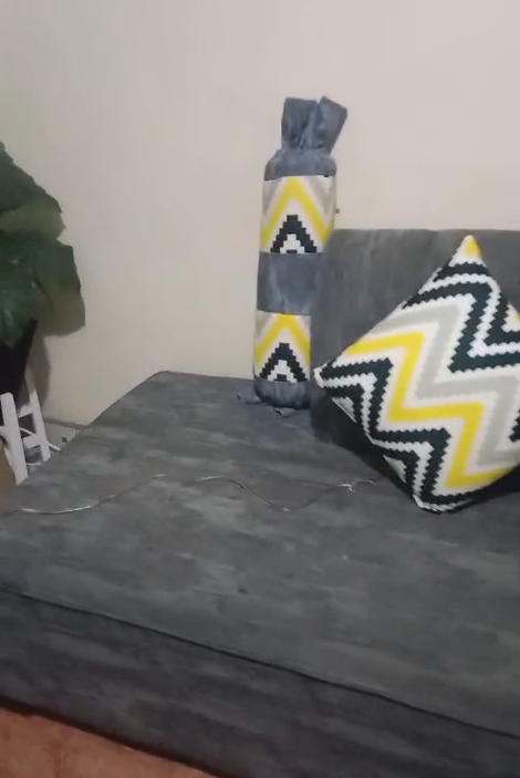 Freshly cleaned sofa by FreshDream